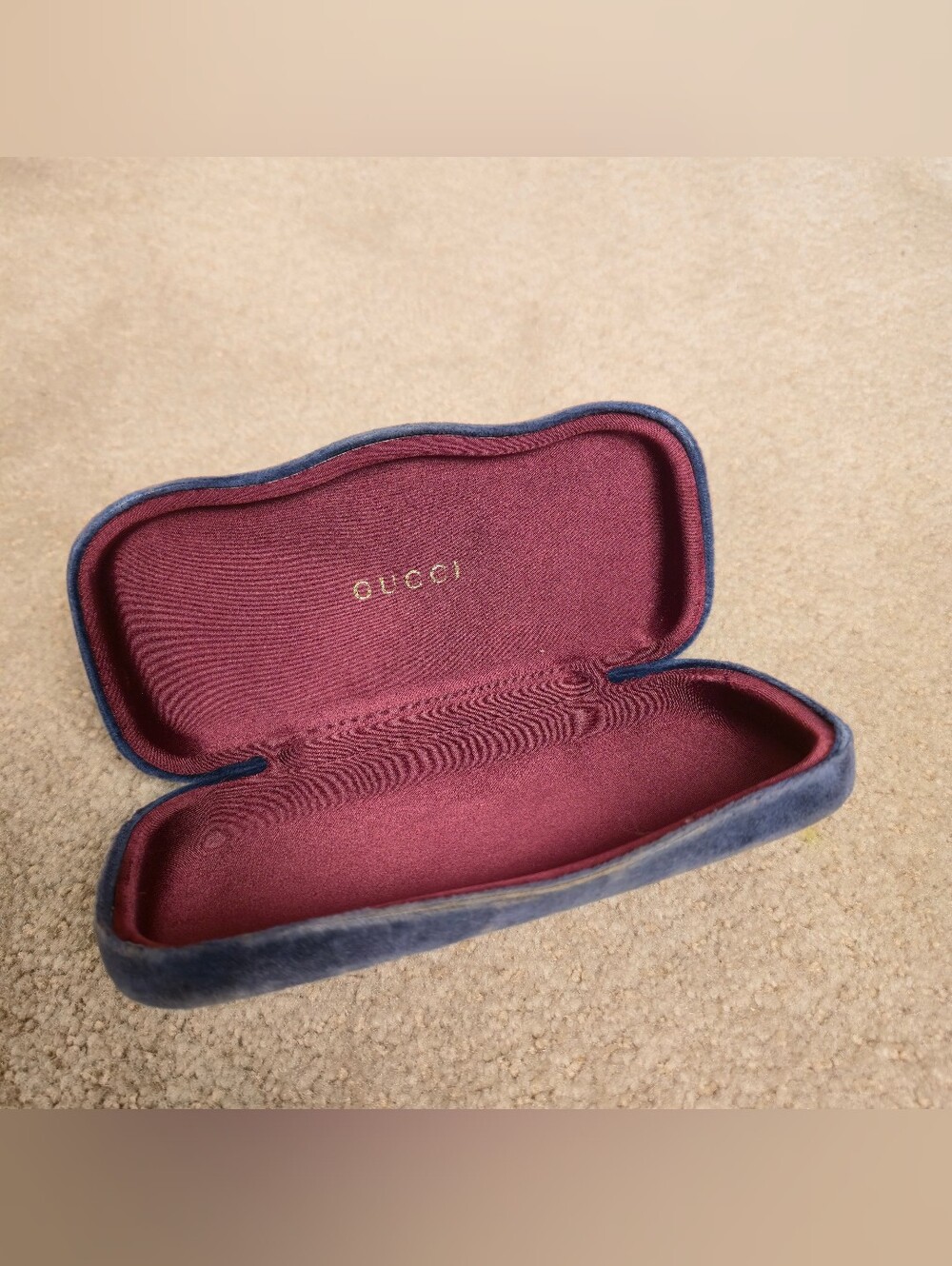 GUCCI BLUE VELVET LARGE CASE  EYEGLASSES SUNGLASSES CASE